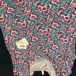 Lularoe classic shirt